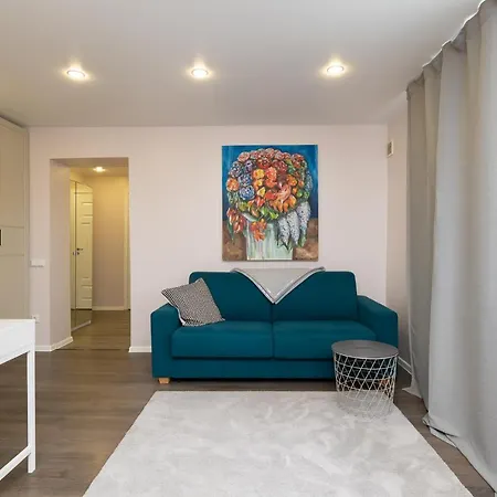 Cozy Stylish With Free Parking By Centralapartments Daire Tallinn
