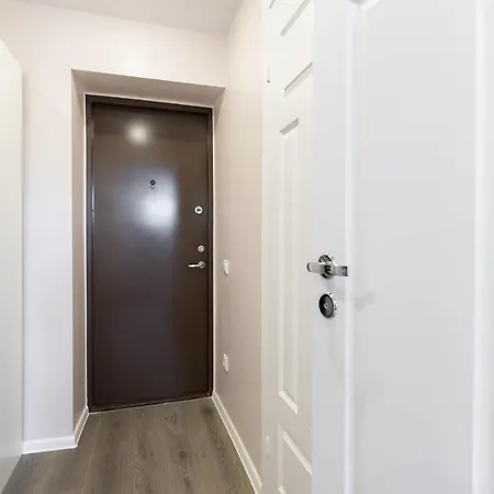 Daire Cozy Stylish With Free Parking By Centralapartments *